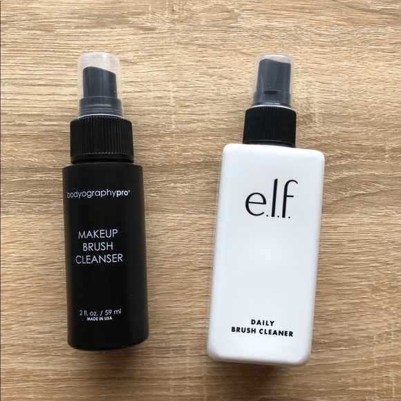 Makeup brush cleaner - Picture 1 of 1